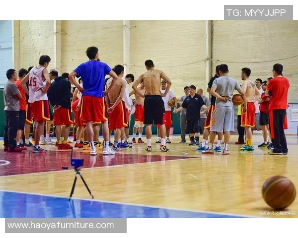 南京篮球队默契配合分析与战术探讨助力球队提升整体实力 南京篮球队默契配合分析与战术探讨助力球队提升整体实力