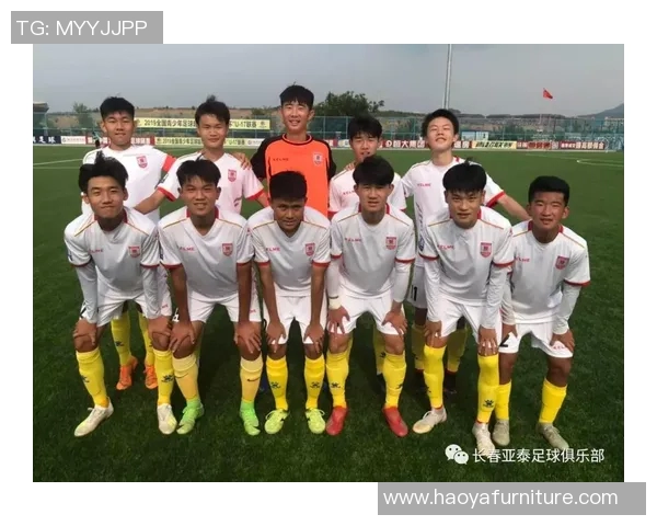 深圳足球队以71分领跑总决赛积分榜展现强劲实力